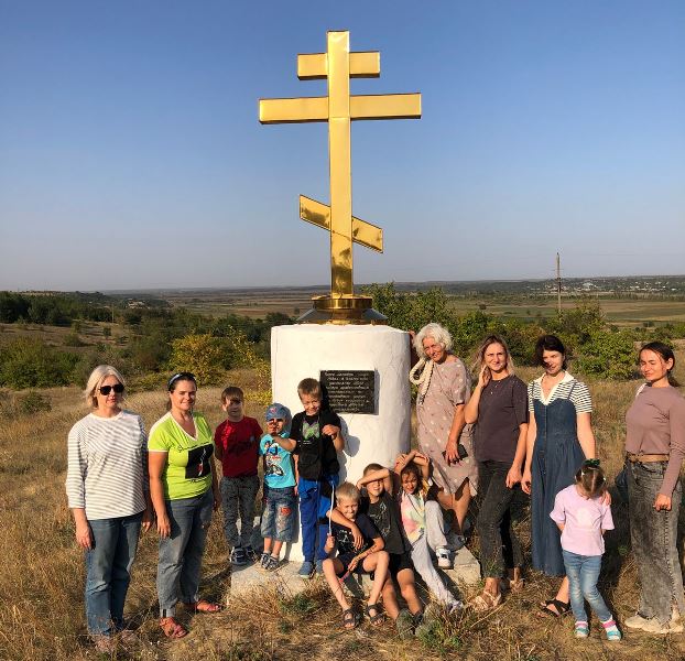 Первое занятие нового учебного года в воскресной школе Свято-Троицкого храма г. Таганрога прошло в заповеднике «Миусский склон»